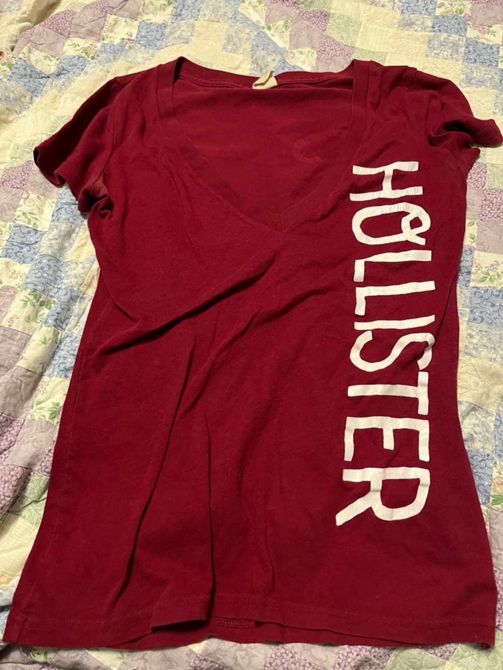 Hollister Burgundy V-Neck Tee with Vertical White Logo